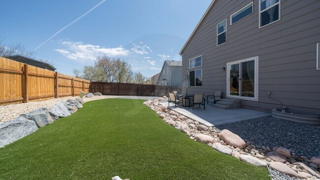 Building Photo - Updated Two Story in Cimmaron Hills