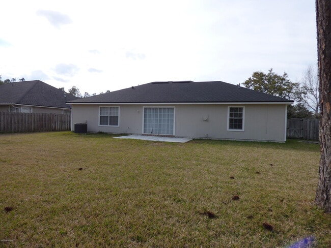 Building Photo - 1685 Aston Hall Ct