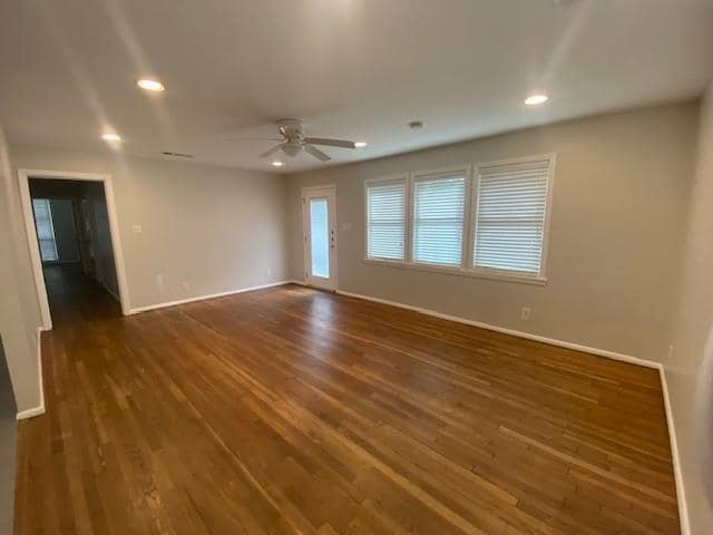 Building Photo - 5205 Knight Cir
