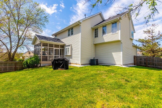 Building Photo - 1110 Brookedale Ct