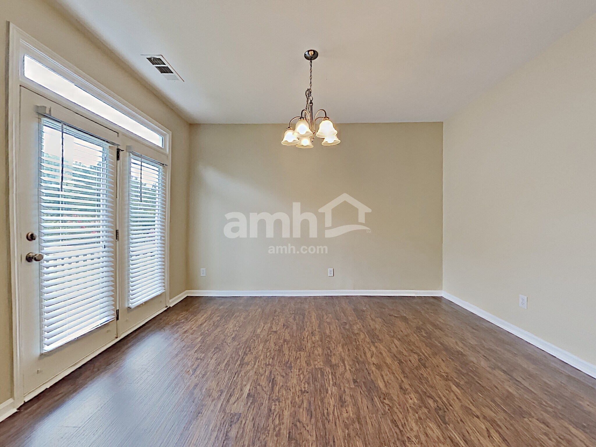 Building Photo - 55 Palisades Dr