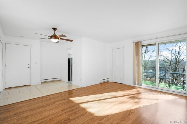 Building Photo - 55 Fieldstone Dr