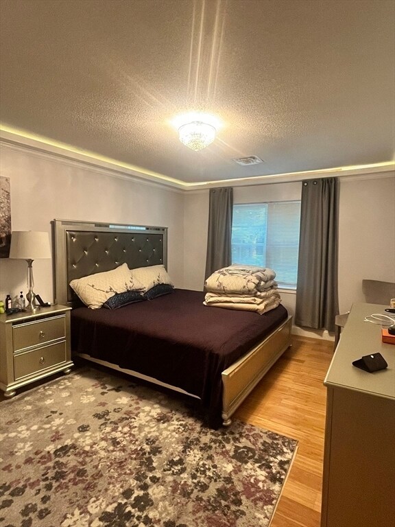Building Photo - 400 Brookside Dr