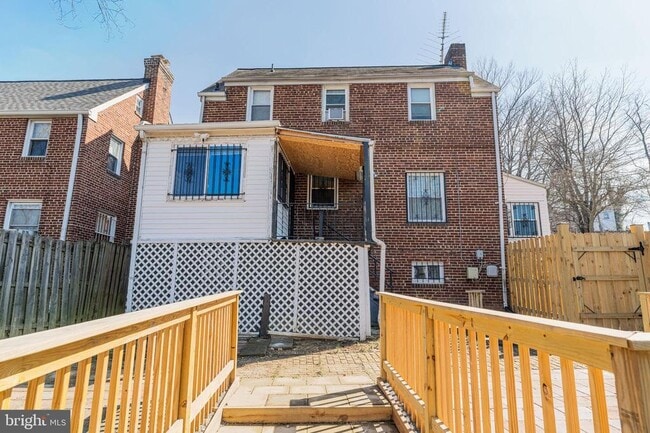 Building Photo - 4700 Southern Ave SE