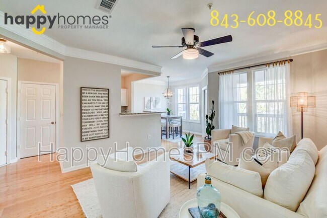 Building Photo - 2223 Chatelain Way