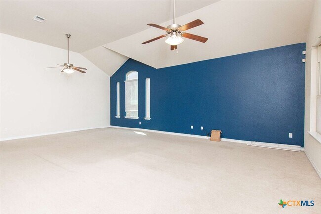 Building Photo - 3302 Vineyard Trail