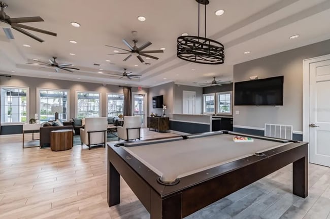 Building Photo - Modern 3BR/2.5BA Townhome with Pool Access & Deposit-Free Living!