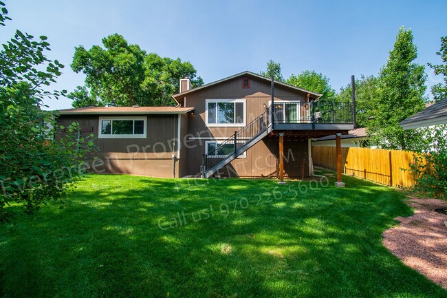 Building Photo - Fantastic 4 bedroom, 2 bathroom near Overl...