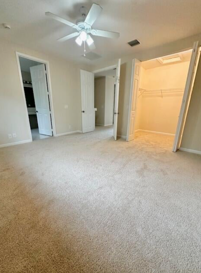 Building Photo - 7359 Briella Dr