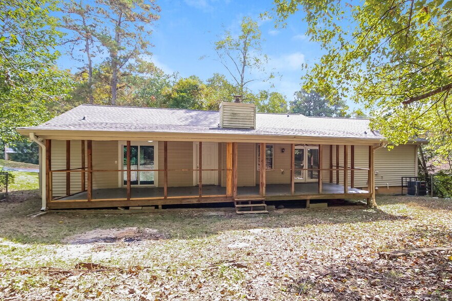 Building Photo - 3010 Randolph Ct NE