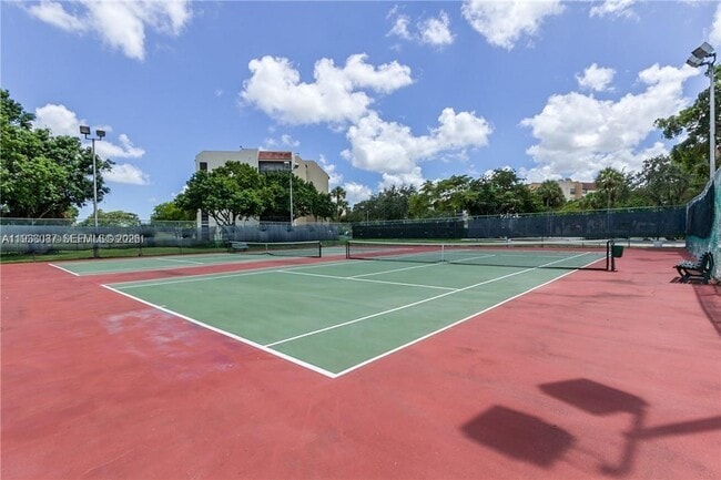 Building Photo - 6921 Environ Blvd