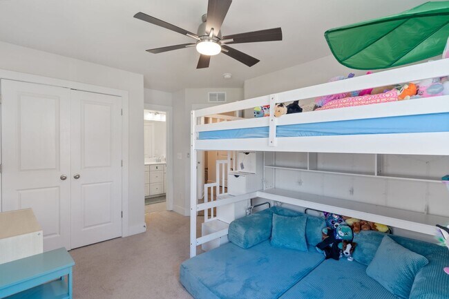 Building Photo - 17713 Longspur Cove Ln