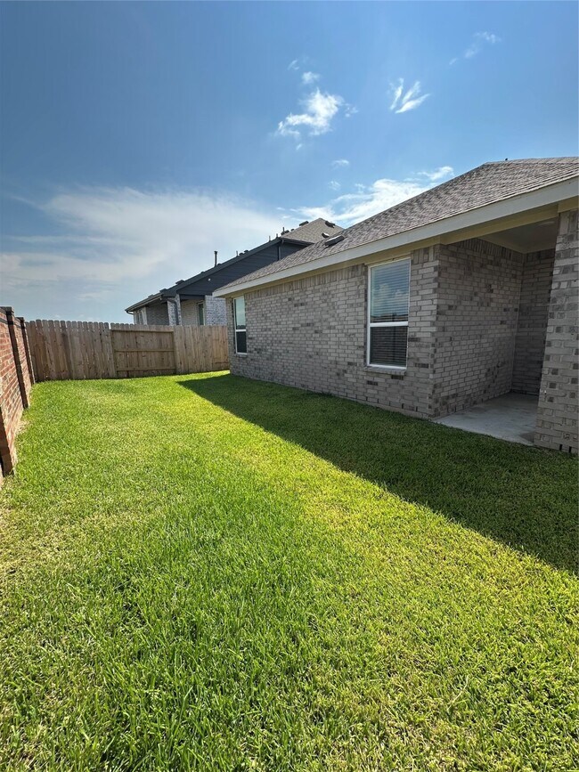 Building Photo - 6306 Orchid Bch Dr