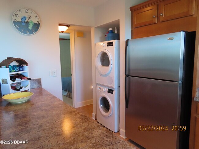 Building Photo - 5500 Ocean Shore Blvd