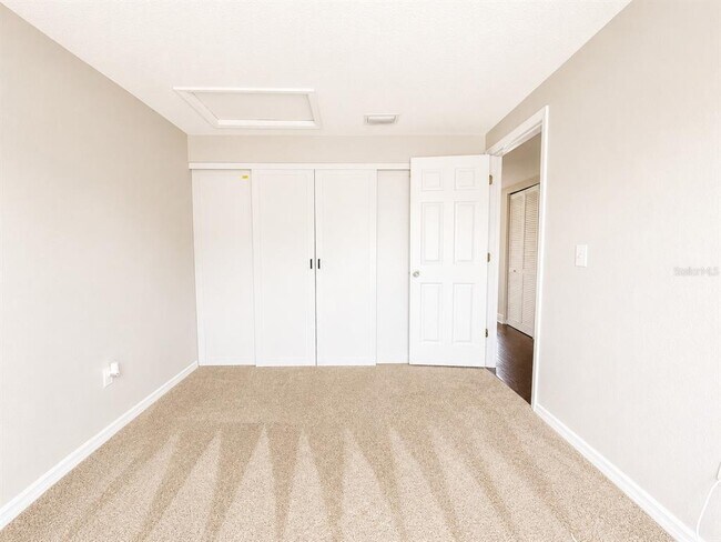 Building Photo - 5104 Springwater Ct