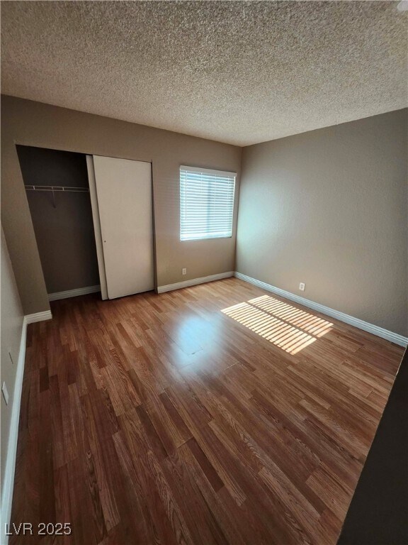 Building Photo - 33 Gold Bar Ct