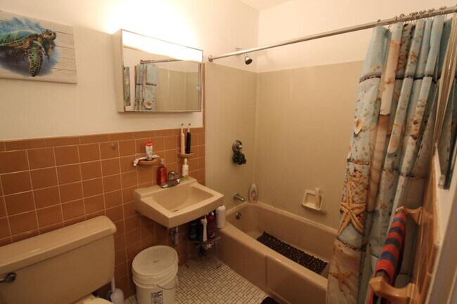 Building Photo - 1.0 bedroom in Cambridge Massachusetts 02139