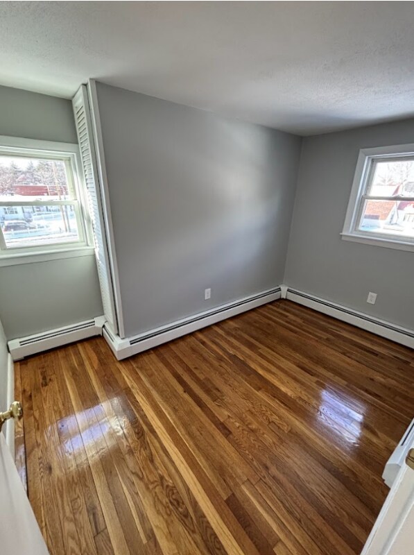 Building Photo - 131 Main St