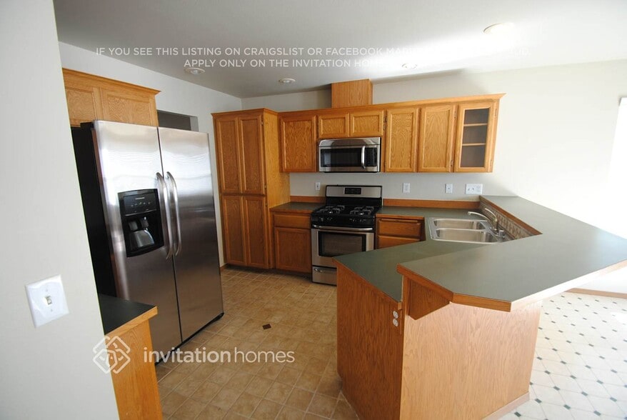 Building Photo - 1309 19th St Pl NW