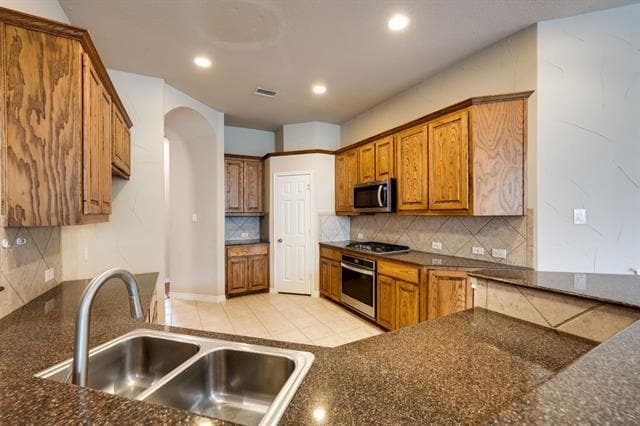 Building Photo - 1003 Crystal Springs Dr