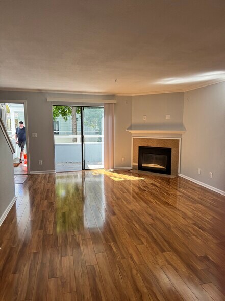 Building Photo - 41 Grandview Street
