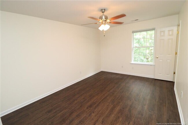 Building Photo - 2114 Frissell Ave