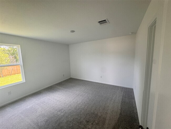 Building Photo - 25668 Rose Creek Dr