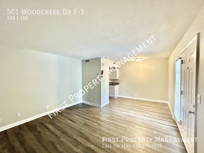 Primary Photo - 501 1st St