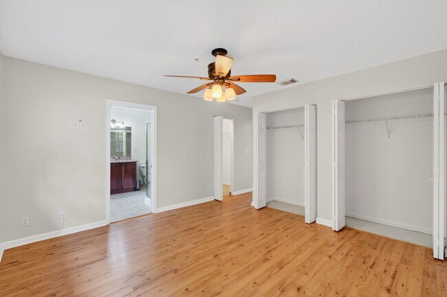 Building Photo - 4582 Danson Way