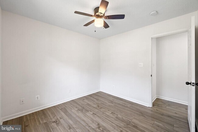 Building Photo - 345 Brown Ave