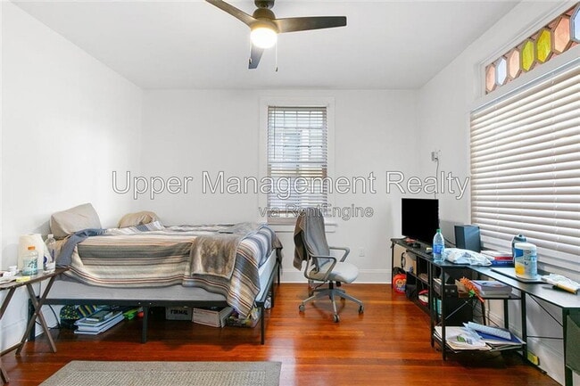 Building Photo - 7512 Freret St