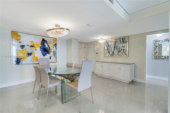 Building Photo - 3000 N Ocean Dr