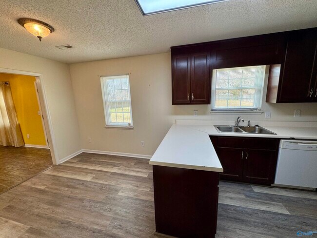 Building Photo - 732 Jimmy Fisk Rd