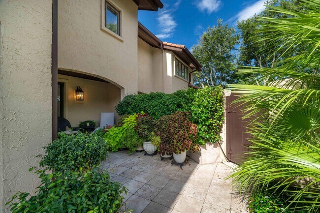 Building Photo - 3431 Harbor Dr