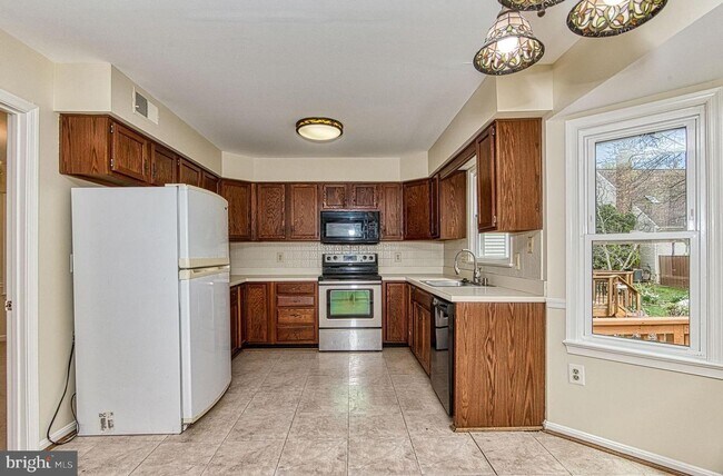 Building Photo - 2205 Cedar Mill Ct
