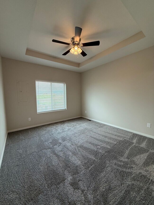 Building Photo - 8808 Daywood Ln