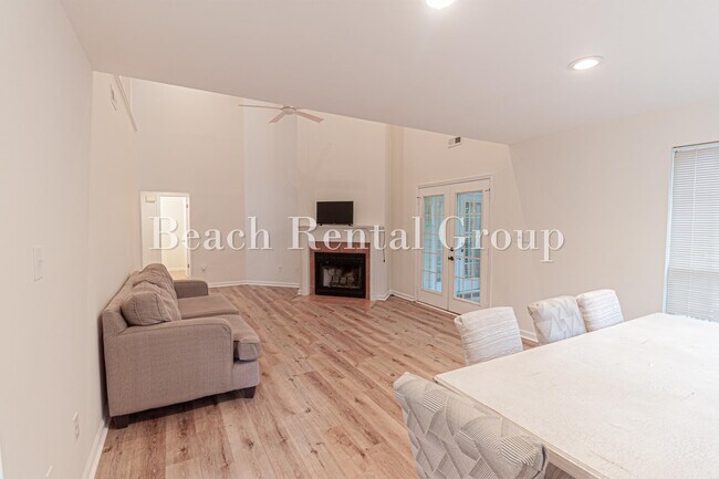 Building Photo - 1813 Windmere Way