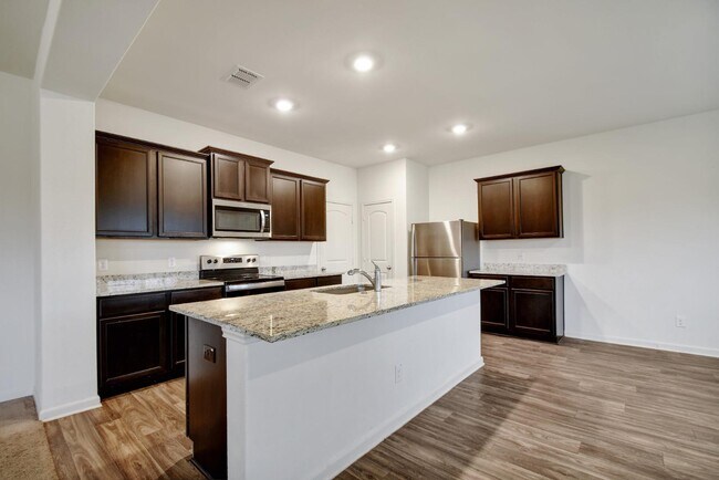 Building Photo - 11027 Chatham Ct