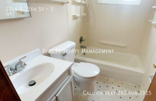 Building Photo - 3746 S 35th St
