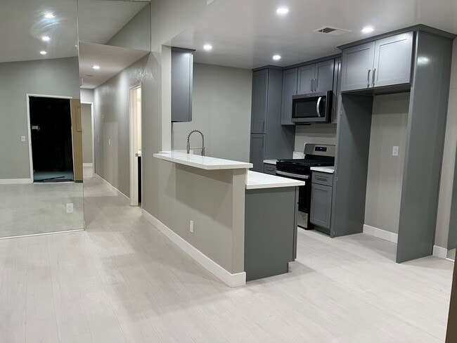 Building Photo - 31200 Landau Blvd