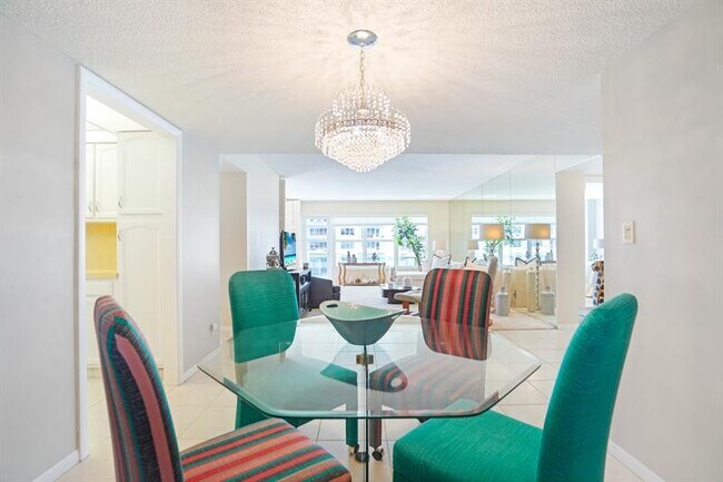 Building Photo - 3900 Galt Ocean Dr