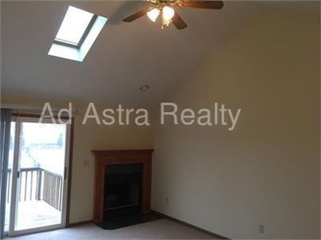 Building Photo - Platte City 2 Bedroom Duplex-Coming SOON!!