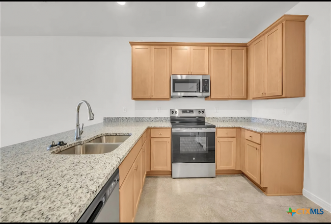 Building Photo - 907 Wax Myrtle Ct