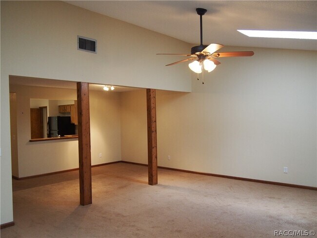 Building Photo - 210 Talmage Ave