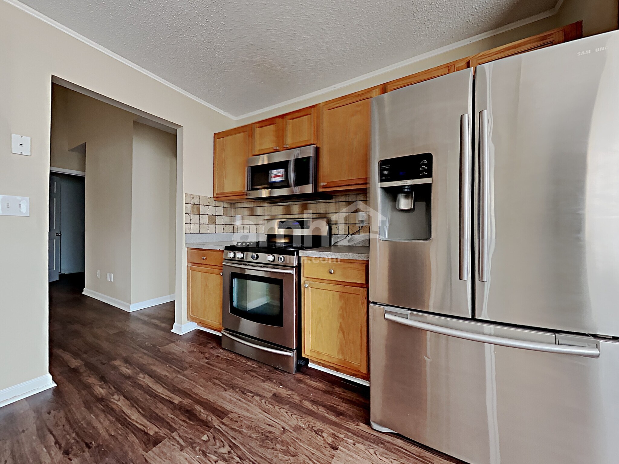 Building Photo - 211 Mystic Holw
