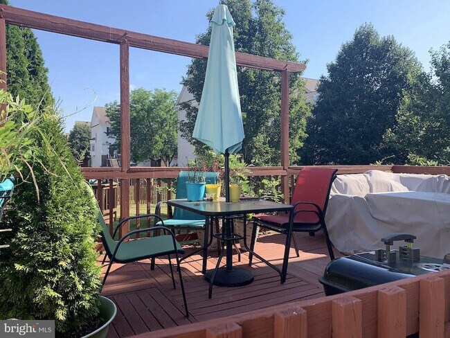 Building Photo - 43442 Katling Square