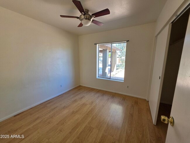 Building Photo - 6037 W Zoe Ella Way