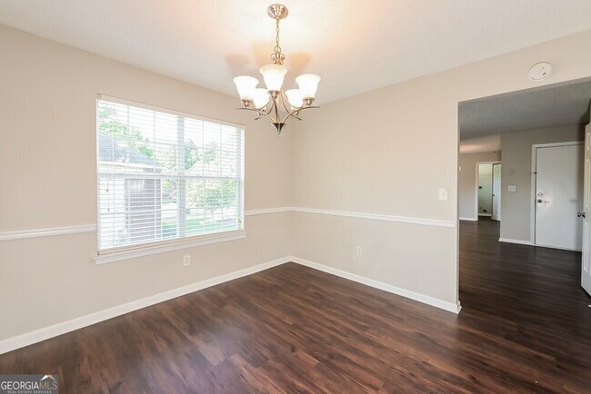Building Photo - 3370 Spring Mesa Dr SW