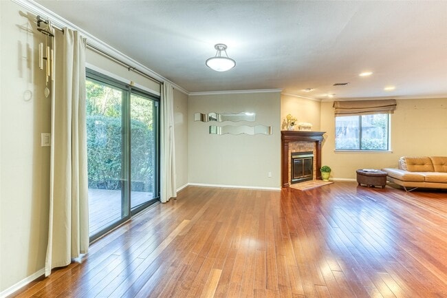 Building Photo - 39 Wimbledon Dr