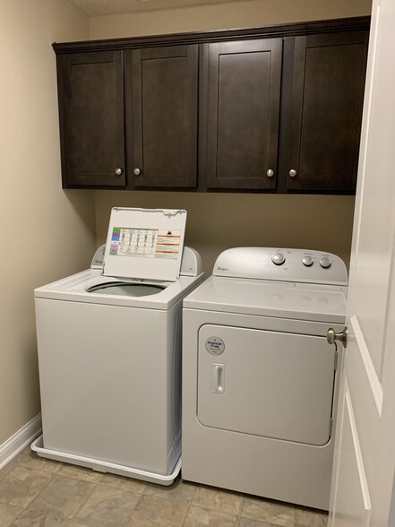 Washer/Dryer in Unit - 2539 Telluride Cir